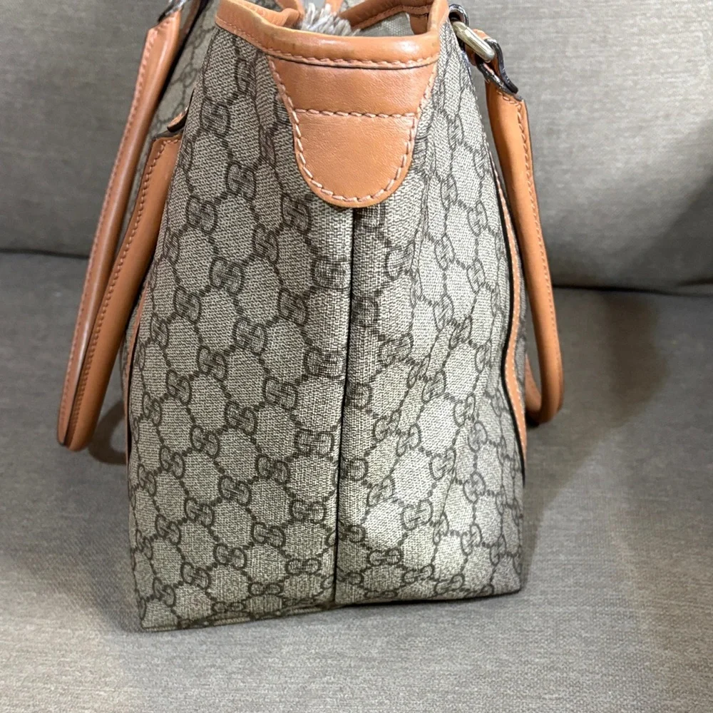 Authentic Gucci Joy GG Supreme Canvas  Tote - Picture 6 of 17
